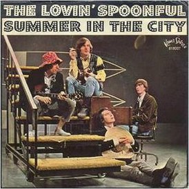 Обложка сингла The Lovin' Spoonful «Summer in the City» (1966)