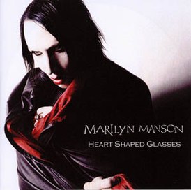 Обложка сингла Marilyn Manson «Heart-Shaped Glasses (When the Heart Guides the Hand)» (2007)