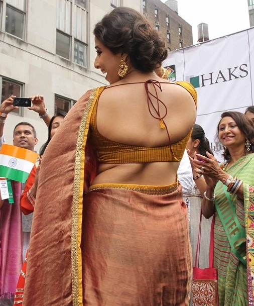 Vidya_Balan_Insult_India_Parade_or_Bollywood_Parade