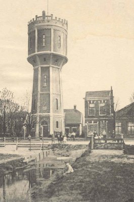 Watertoren Prins Hendrikstraat (ca. 1915)