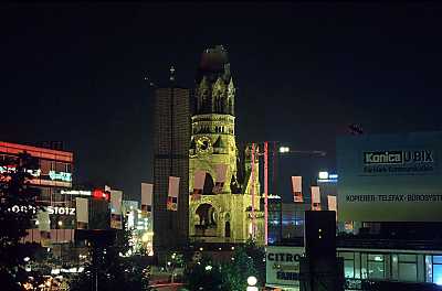 Beispiel für Nachfotografie: Berlin-Charlottenburg, Gedächtniskirche, ca. 1989