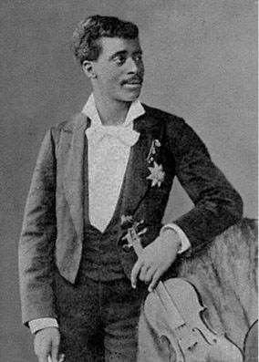 Claudio Brindis de Salas in 1880 with his Stradivarius and his Prussian decoration "Order of the Black Eagle".