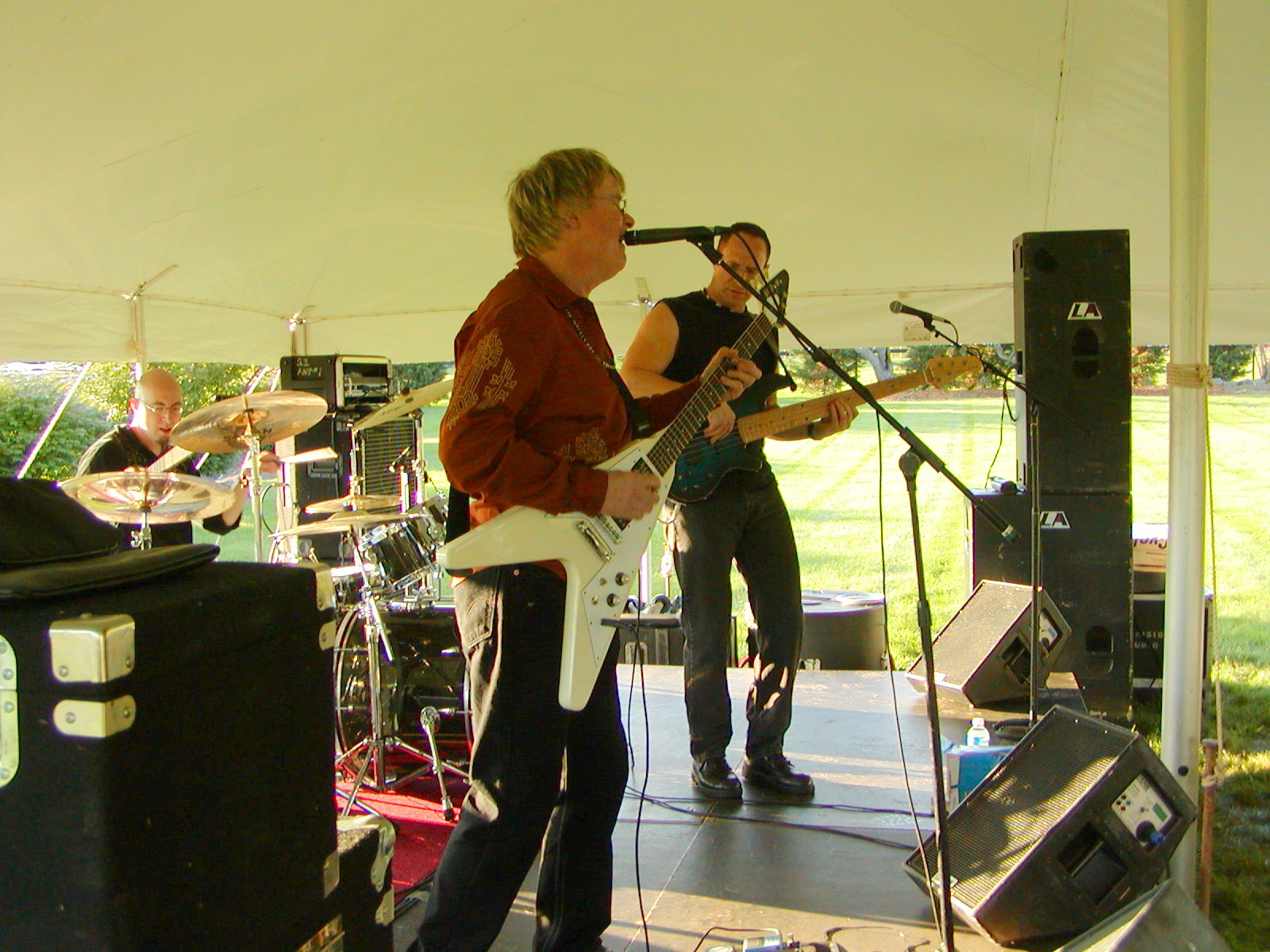 Savoy Brown (featuring Kim Simmonds), Pennington, NJ, 2005.jpg