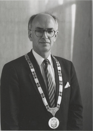 mr. J.H.A.G. van Maasakkers (1990)