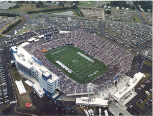 Luftbild des Rentschler Field (2006)