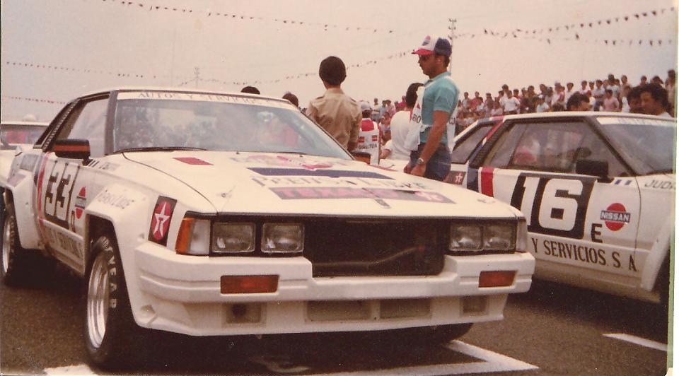 Nissan 240RS Los dos líderes