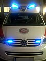 VW T5 mit LED-Blaulicht und -Frontblitzern