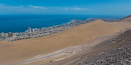 Blick auf Iquique und die „Drachen“-Düne