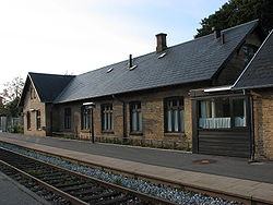 Årslev railroad station