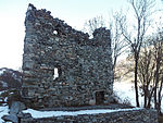 Mittelalterliche Burgruine Steinhaus und Zwingherrenschlossruine