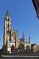 Glockenturm und Narthex der Notre-Dame