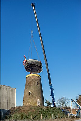 De kop van de molen werd geplaatst