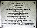 Gedenktafel an Leo Simon Reinisch an seinem Geburtshaus in Osterwitz