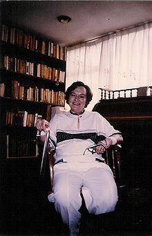 Inés Arredondo in her apartment in Mexico City, May 1989.