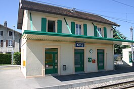 Yens train station