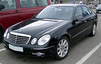 Mercedes-Benz W211, 2002