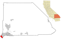 Lage von Chino Hills im San Bernardino County (links) und in Kalifornien (rechts)