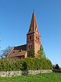 KW 41: Die Kirche Gülzowshof befindet sich im Ortsteil Gülzowshof der Stadt Loitz. Ein früherer Bau wurde im Dreißigjährigen Krieg geplündert und verwüstet. Der heutige Bau wurde 1900 fertiggestellt. Orgel und Kirchengestühl stammen aus dem Vorgängerbau.