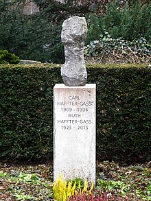 Carl Haffter-Gass (1909–1996) Kinder- und Jugendpsychiater, Ruth Haffter-Gass (1923–2015) Grab auf dem Friedhof Hörnli, Riehen, Basel-Stadt