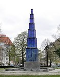 Blauer Obelisk