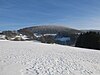 Blick aus Richtung Mosbach südsüdostwärts zur Hohen Hölle