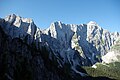 Gipfel von links nach rechts: Vevnica, Mali Koritniški Mangart und Mangart