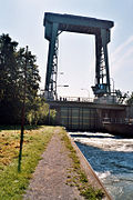 Das Hubtor der großen, älteren Schleuse in Datteln