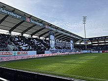 Auf der neuen Hintertor sind die Altach-Fans zu Hause, wie hier mit einer Choreografie vor einem Spiel gegen Graz (2022)