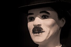 Charlie Chaplin viaszfigurája a hamburgi panoptikumban[3]