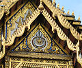 c) monarchische Symbolik: die herrschende Chakri-Dynastie, Königspalast Bangkok