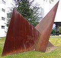 Hermann Glöckner: Durchbruch (1980/1992) – Metallplastik vor dem Bundeshaus (Bonn)