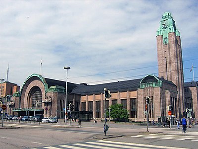 Helsinki railway station by Eliel Saarinen (1909–1919)