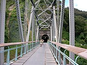 Fahrradbrücke über den Dajia-Fluss an der Grenze zum Bezirk Fengyuan (24.28120.745)