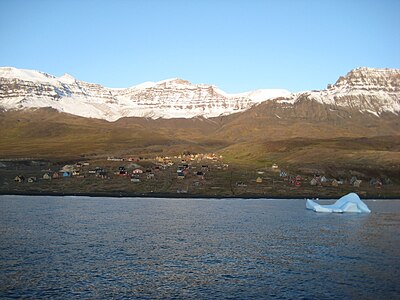 Qullissat bei der Ankunft von See (2008)