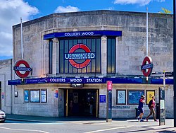 Colliers Wood tube station