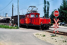 St&H E-Lok E 20.007 im Bahnhof Trimmelkam, 1983