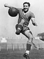 Αρσένιο Ερίκο (1933-1946) 295 γκολ σε 332 αγώνες με την Ιντεπεντιέντε