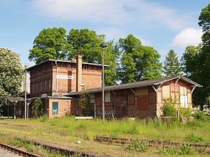 Empfangsgebäude, Gleisseite