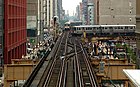 De zuidwesthoek van de Loop bij Van Buren Street en Wabash Avenue