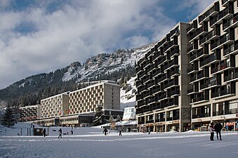 Modernistisch skidorp Flaine, 1960-1976