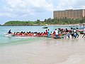 Abfahrt einer Piroge von Ngor am Cabo Verde zur Insel Ngor (Senegal)