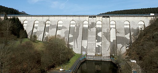 Talsperre in der Totale mit Klaus Dauvens „Wildwechsel“