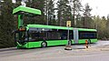 Wersja 18-metrowa w Szwecji, pierwszy przegubowy w pełni elektryczny autobus z silnikami w piastach kół