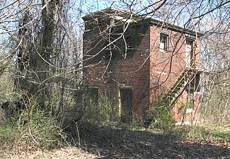 1904 fire control station, east side of Fort Andrews, Massachusetts