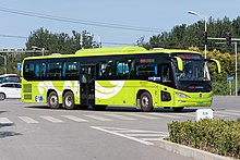 Route 989, using the three-aixs bus