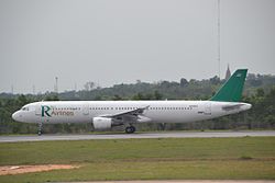 Airbus A321-200 der R Airlines