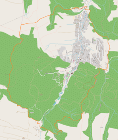 Mapa konturowa Iwonicza-Zdroju, blisko centrum po lewej na dole znajduje się czarny trójkącik z opisem „Łysówka (Przedziwna)”