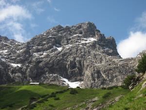 Das Kaufbeurer Haus vor der Gliegerkarspitze