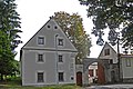 Wohnstallhaus und Torbogen eines Bauernhofes