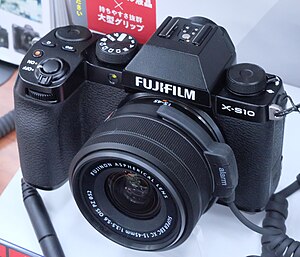 Fujifilm X-S10